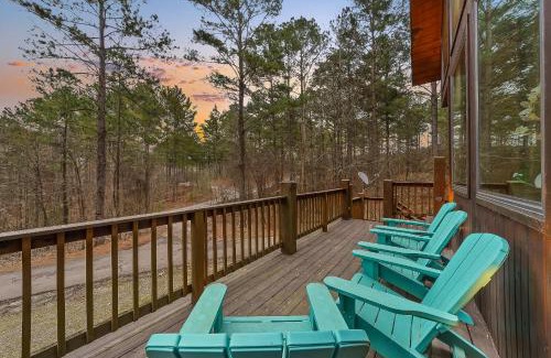Broken Bow House | NEW Prime Cabin Chateau Hot Tub-Firepit-Sleeps 6
