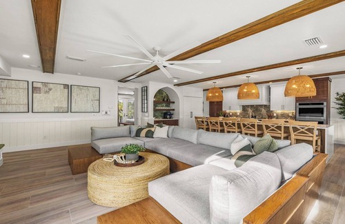 Siesta Key House | New-Private Beach Access-Pool Bar/Volleyball & Foosball-Rooftop-Gulf Views
