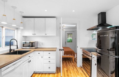 Belfair House | New! Private beach on Hood Canal, Hot Tub, King Beds, Disco Lounge, Firepit