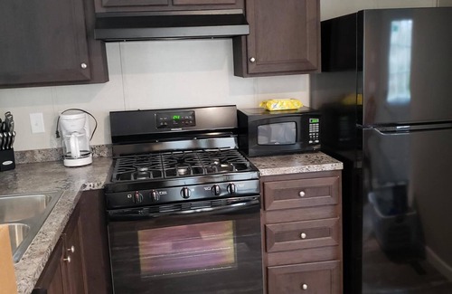 Ellsworth House | new private mobile home
