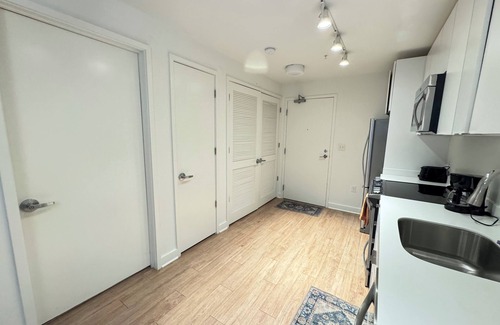 H Street Corridor Apartment | NEW RARE 1-bedroom Apartment in DC
