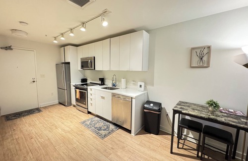 H Street Corridor Apartment | NEW RARE 1-bedroom Apartment in DC