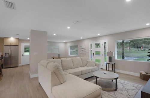 Gainesville House | New Remodel on 3 Spacious Acres!