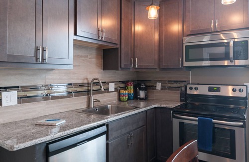 St. Louis House | ☆ New Renovate ☆ Holly Hills☆Carondelet Park☆Yard & Fire Pit ☆