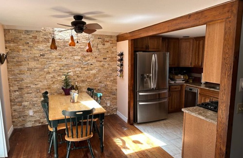 Grantham House | NEW! Renovated 3BDLakehouse w Kayaks fully stocked