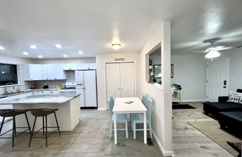 Tallahassee Apartment | New Renovated Downtown GEM Min from FSU & Capital