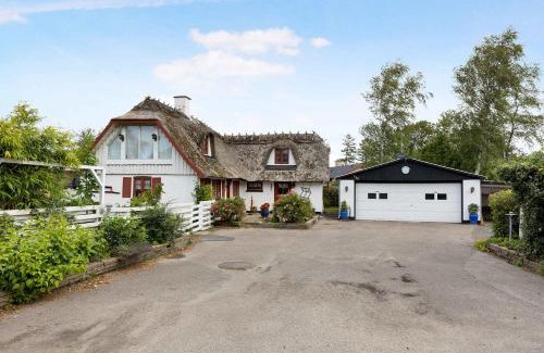 Slagelse Municipality Villa | New Renovated Farmhouse