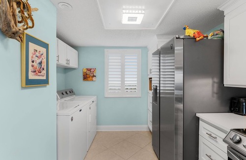 Upper Grand Lagoon Condo | New Renovation, Gulf Front, Commodore 25+