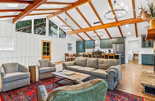 Lake Toxaway House | New Rental in Lake Toxaway
