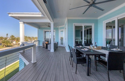Englewood South House | New Rental West Facing House on Lemon Bay, Pool Spa, Pet Friendly 4 miles from Gulf Beaches