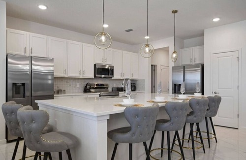 Kissimmee House | NEW Resort Villa Near Disney w/Pool & Spa!