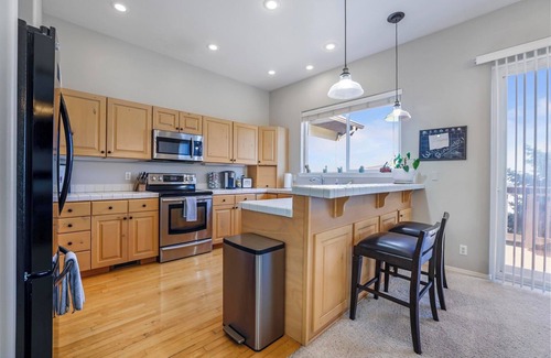 Twin Falls House | NEW! River View Retreat 🌴 Unreal view 😎 Prime 📍
