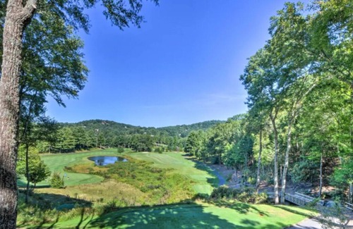 Clayton Cabin | New! Romantic Creekside Cabin! Outdoor Kitchen, Waterfall New listing discounts!