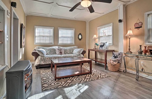 Cleveland House | NEW! Rustic Cleveland Escape w/ Resort Amenities!
