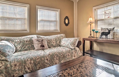 Cleveland House | NEW! Rustic Cleveland Escape w/ Resort Amenities!