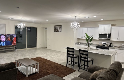 Tucson House | New, Safe, Panoramic Views, Very Spacious and Very enjoyable place