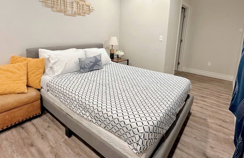 Arcadia Condo | New safety quiet comfortable home in prime Arcadia/ near LA