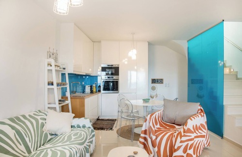 Mochlos Villa | New Seafront Villa with Rooftop Hot Tub, 50 m from the Beach
