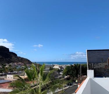 Lomo Quiebre Apartment | New Seaviews Apartment Puerto Mogán