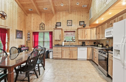 Butler House | NEW! Secluded Mountain Retreat with Stunning Views