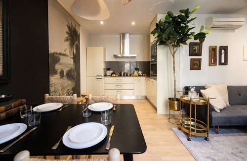 Sant Antoni Apartment | New! Serviced Duplex Apartment Close to Ramblas!