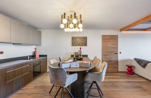 Courchevel Apartment | New Ski-In/Ski-Out Apartment in Courchevel 1850 with SPA, Pool, and Covered Parking