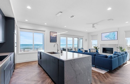 New Smyrna Beach House | New Smyrna Modern Beach House 5 bed 3 bath Pool Ocean front, Pool