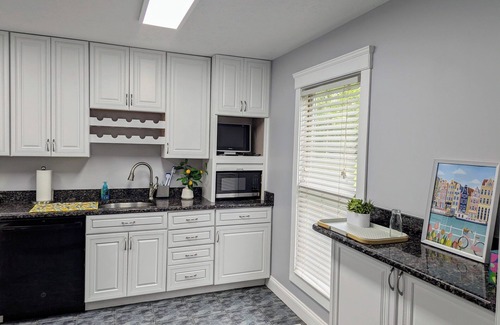 Stevensville House | NEW Spacious 5BDR house on serene Kent Island - close to all the hot spots!