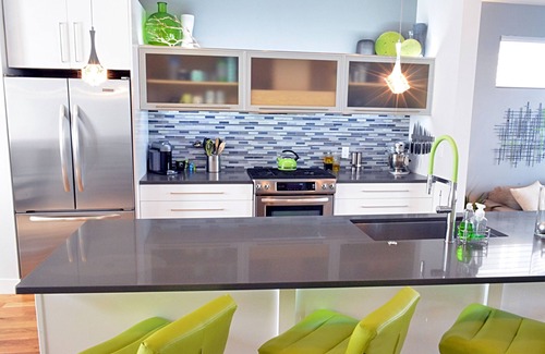 Jefferson Park House | NEW! Spacious and Modern Highlands Townhome with Breathtaking City Views!