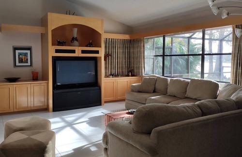 Cypress Glen House | NEW! SPECTACULAR, WITH HEATED POOL AND SALT WATER SYSTEM, DESINFECTED.