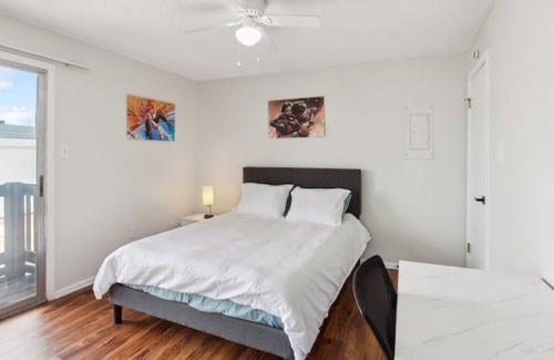 Metairie Apartment | NEW Spider-Man Themed w Pool New Orleans Airport