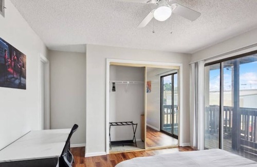 Metairie Apartment | NEW Spider-Man Themed w Pool New Orleans Airport