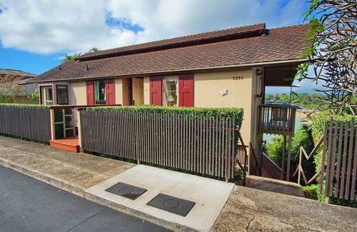 Lihue House | NEW Split A/C Kauai Charm - Couples Retreat w/Amazing Kalapaki Bay Ocean Views