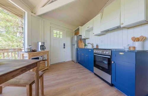 Banner Elk Condo | *NEW* Steps to Downtown with Grandfather Views!