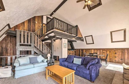 Farmington Apartment | NEW! Stonebridge Barn Loft - Pets OK!