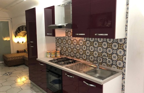 Ischia Porto House | NEW STUDIO APARTMENT IN THE VICINITY OF THE ARAGONESE CASTLE, PETS OK