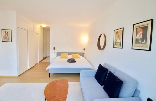Postel Apartment | New Studio !