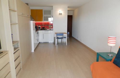 Six-Fours-les-Plages Apartment | NEW STUDIO - POOL - 200M BEACH - SIX FOURS LES PLAGES
