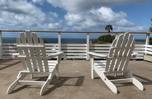 Three Arch Bay House | NEW Stunning Ocean Views in Quiet Laguna Beach, 4 Min Walk to Beach-JULY Special
