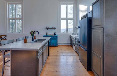 Susquehanna House | NEW! Stunning Pre-Civil War Church w/firepit near Elk Mtn