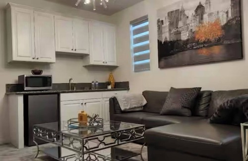 Menifee House | New suite for by Temecula wine country & pechanga.
