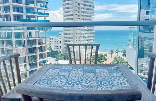 Historic Center Apartment | New Suite privada con vista al mar en Gran Marina