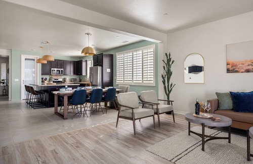 Indio House | NEW~Sunset Palms~A/C Gameroom~Pool&Spa~EV charger