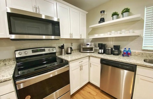 Port Orange House | NEW Sunshine Gorgeous- 3BD/2BA -Private Backyard!