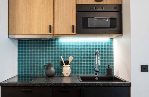 Necker Apartment | NEW - Superbe 1 bdr Appt - Design 60's - Paris 15e
