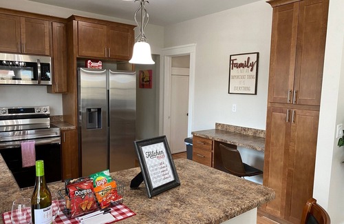 Racine House | New! Surfs Up! Pro Cleaned, Self Check in - Sleeps 14