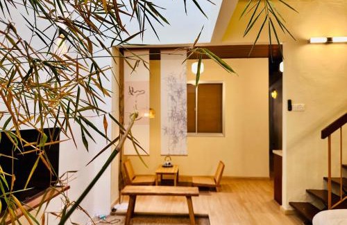 Downtown George Town Villa | New Takekaze Retreat 竹风之家 for 14 pax at Central Penang