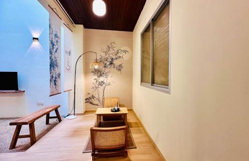 Downtown George Town Villa | New Takekaze Retreat 竹风之家 for 14 pax at Central Penang