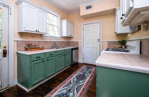 Greater Belhaven House | NEW! The Belhaven Jungalow