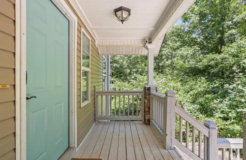 Westminster Hotel | New The Breeze at Lake Hartwell house w Dock